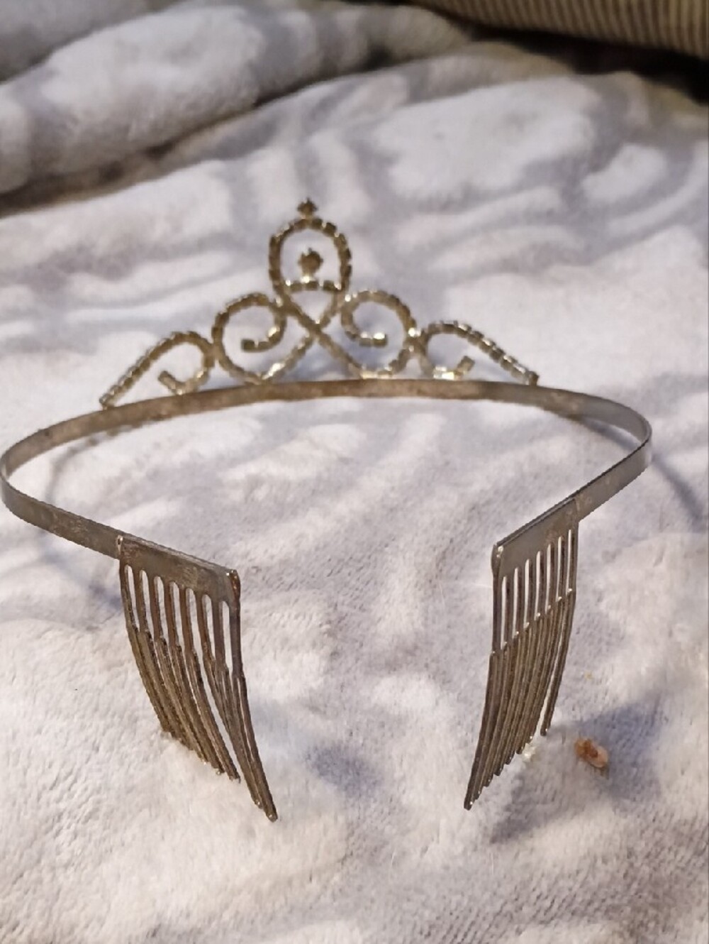 Source Unknown Silver Rhinestone Tiara Headpiece - Picture 2 of 5